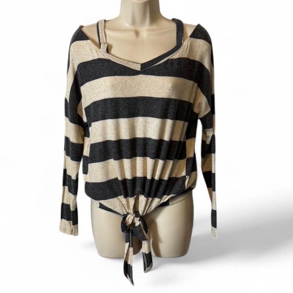 Lightweight Fleece Striped Front‎ Tie Top